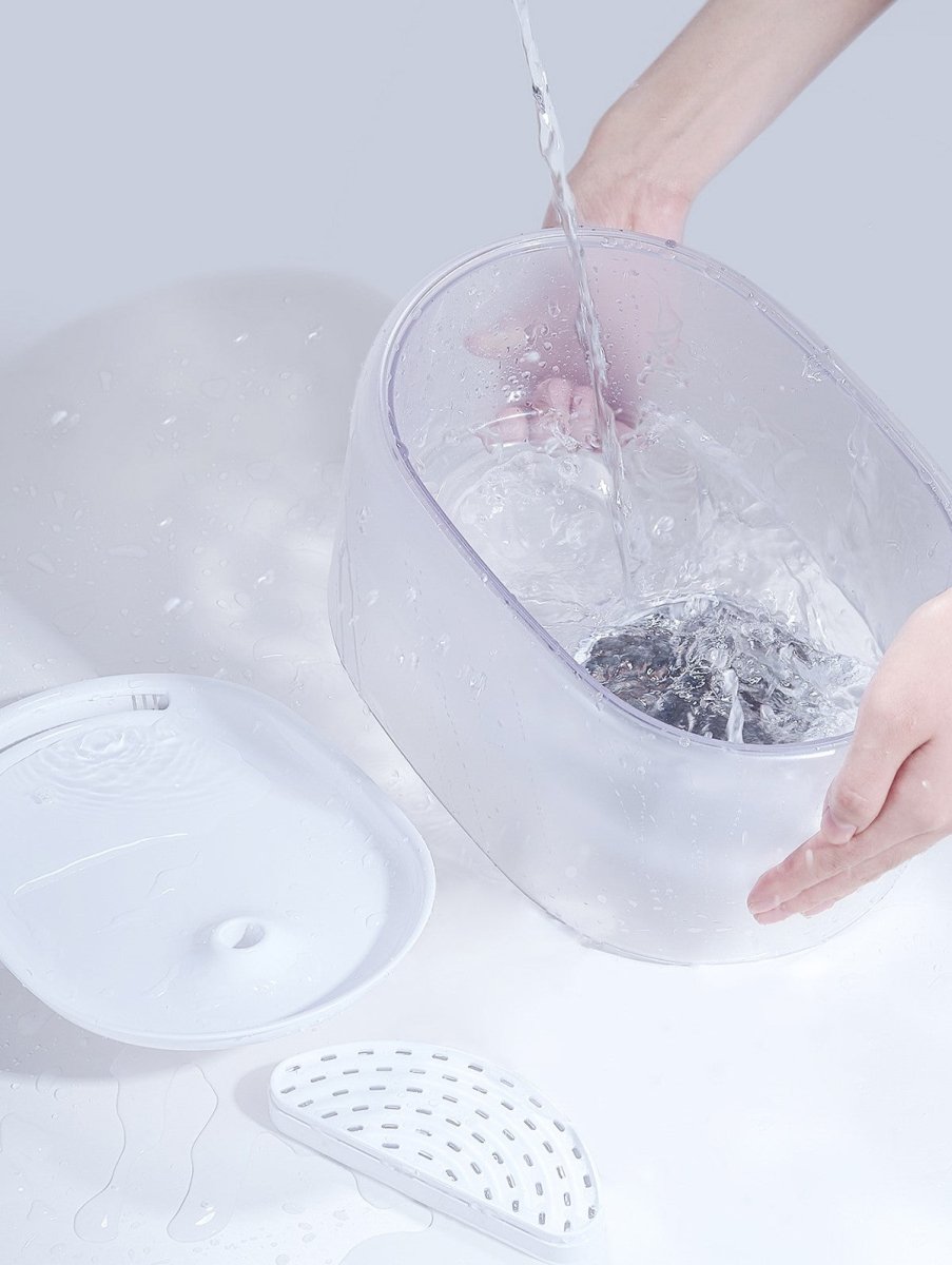 Smart Water Fountain with temperature control and sterilisation